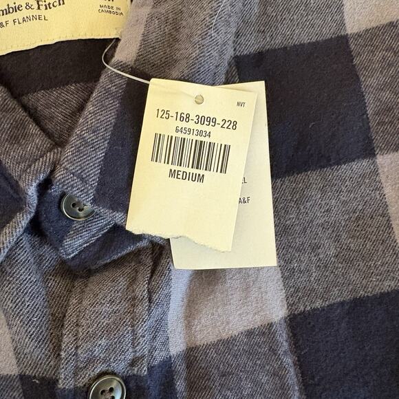 NWT Abercrombie & Fitch Soft AF Flannel Men's Blue Plaid Button Down Size Medium - Picture 9 of 11